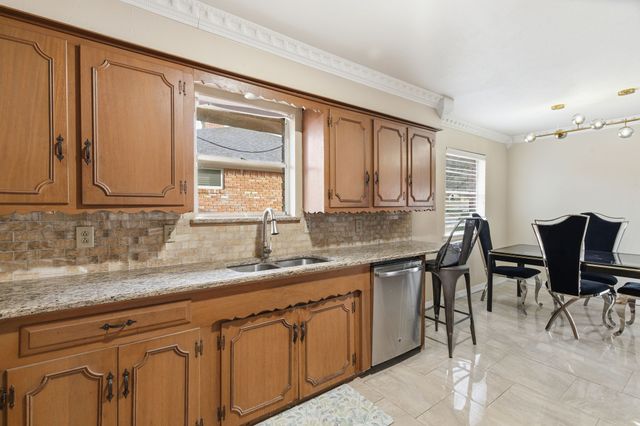 10015 Pensive Drive, Dallas, TX 75229