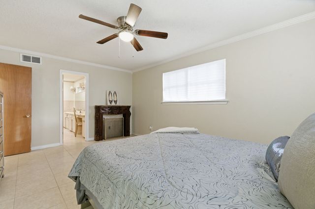 10015 Pensive Drive, Dallas, TX 75229