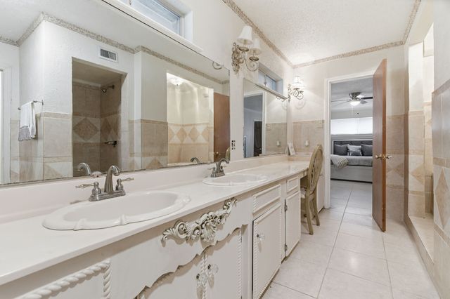 10015 Pensive Drive, Dallas, TX 75229