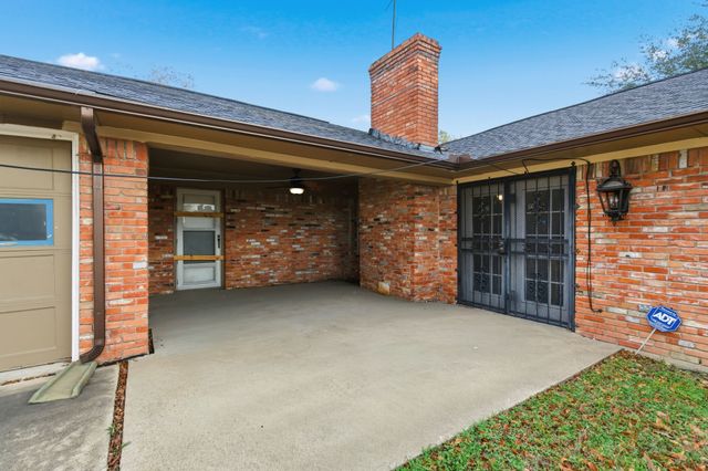 10015 Pensive Drive, Dallas, TX 75229