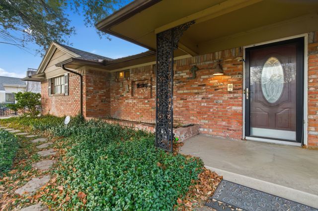 10015 Pensive Drive, Dallas, TX 75229