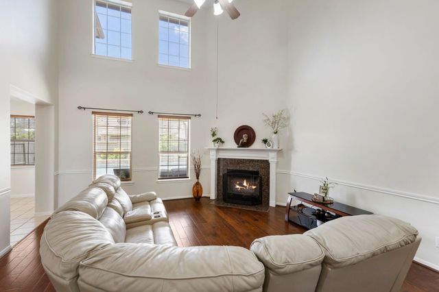 11027 Hilltop Park Lane, Cypress, TX 77433