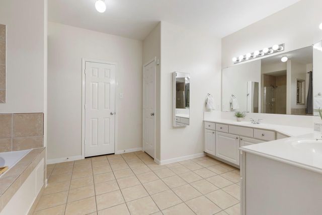 11027 Hilltop Park Lane, Cypress, TX 77433