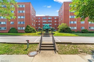 16100 Van Aken Boulevard 308, Shaker Heights, OH 44120