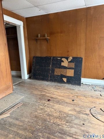 3112 P St, Churchville, VA 23223