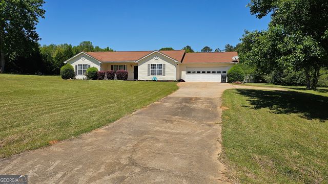 391 Maple Ridge Drive, Jackson, GA 30233