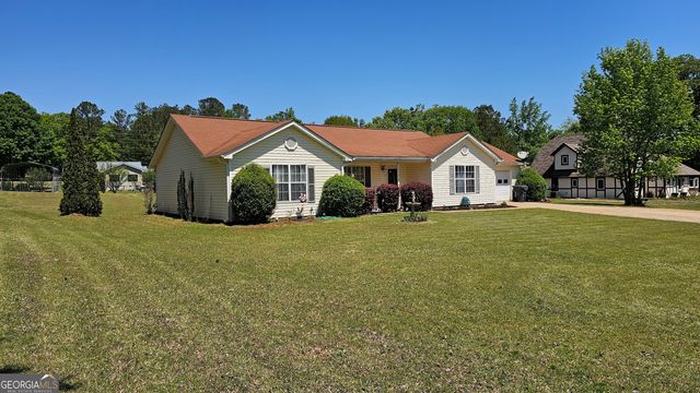 391 Maple Ridge Drive, Jackson, GA 30233