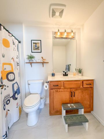 888 7th Avenue, Wanamingo, MN 55983