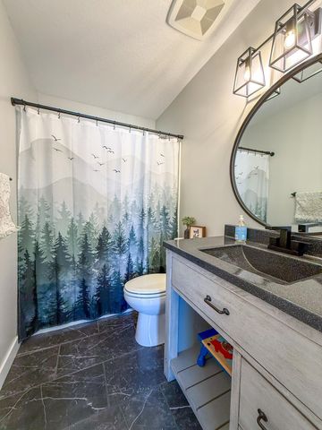 888 7th Avenue, Wanamingo, MN 55983