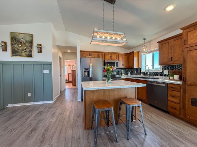 888 7th Avenue, Wanamingo, MN 55983