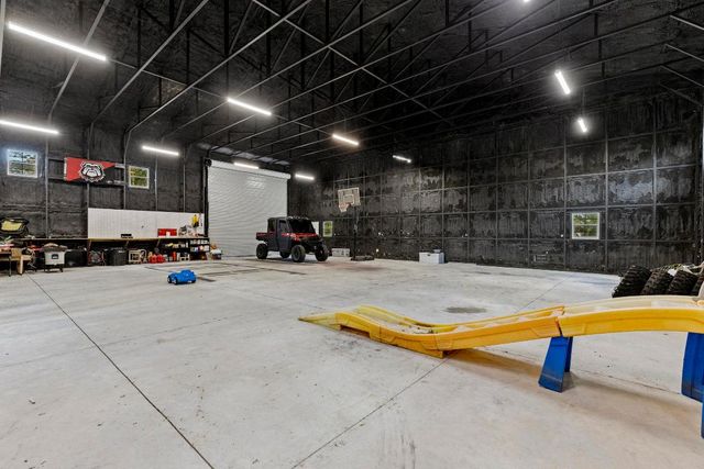 17975 89th Place N, The Acreage, FL 33470