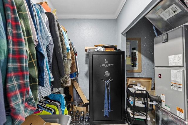 17975 89th Place N, The Acreage, FL 33470