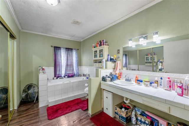 2803 Hinton Dr Drive, Lake Charles, LA 70615