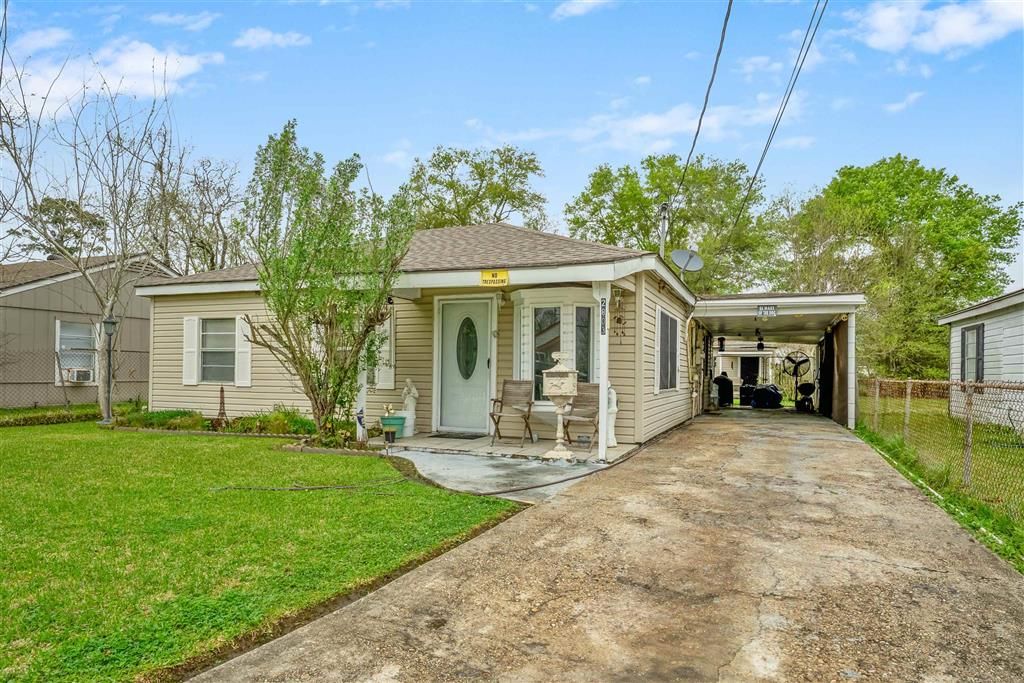 2803 Hinton Dr Drive, Lake Charles, LA 70615
