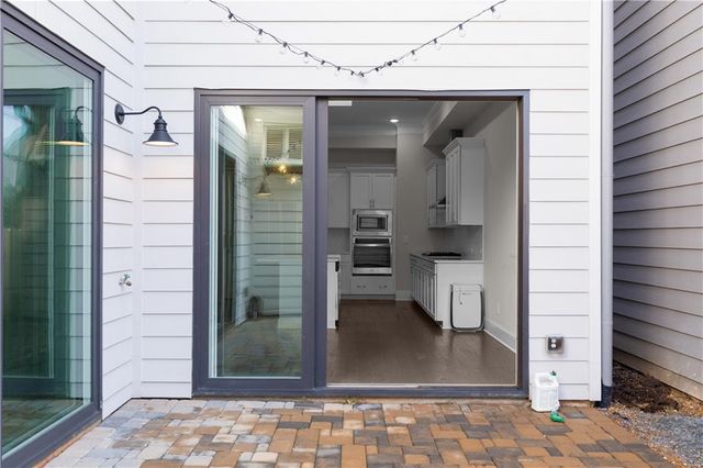 648 Stickley Oak Way, Woodstock, GA 30189