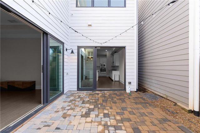 648 Stickley Oak Way, Woodstock, GA 30189