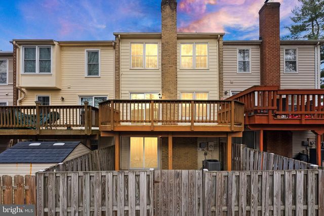 3203 FOOTHILL ST, Woodbridge, VA 22192