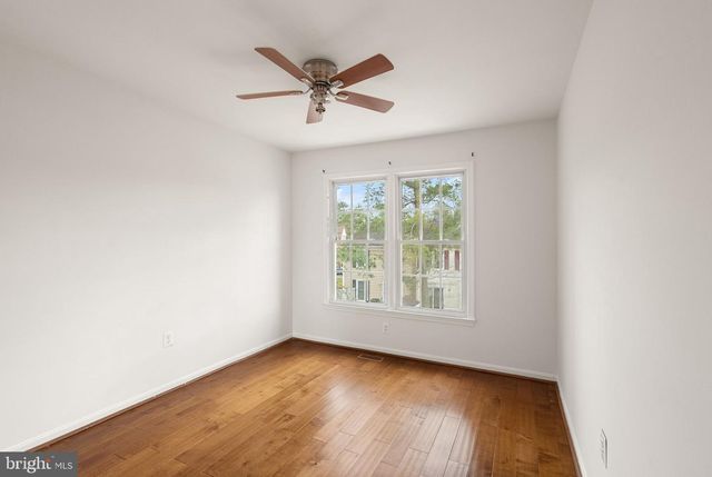 3203 FOOTHILL ST, Woodbridge, VA 22192