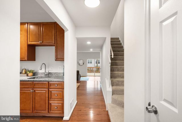 3203 FOOTHILL ST, Woodbridge, VA 22192