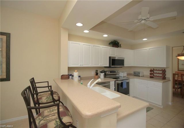 3425 Grand Cypress DR 102, Naples, FL 34119