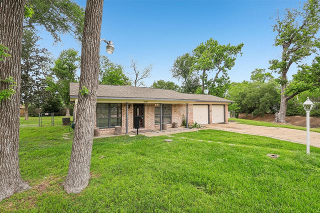 3907 Galway Lane, Houston, TX 77080
