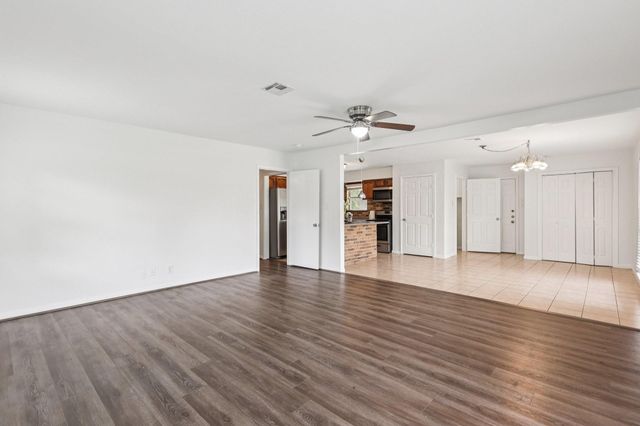 3907 Galway Lane, Houston, TX 77080