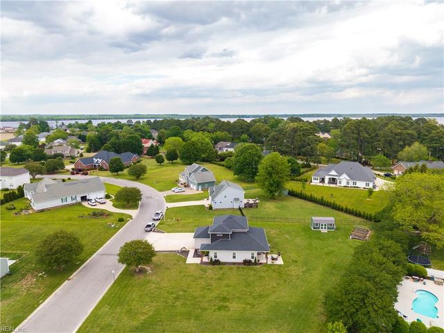 100 Chancey DR, Elizabeth City, NC 27909