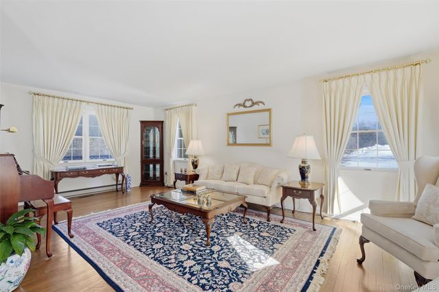 2 Cheyenne Court, Katonah, NY 10536