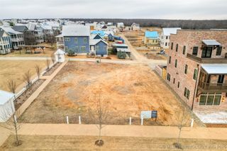 47 Water Street, Carlton Landing, OK 74432