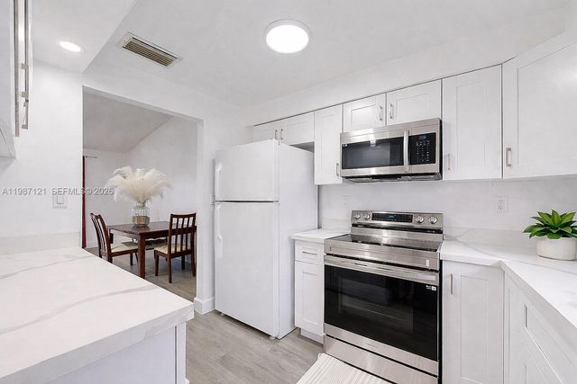 20704 SW 103rd Pl 20704, Cutler Bay, FL 33189