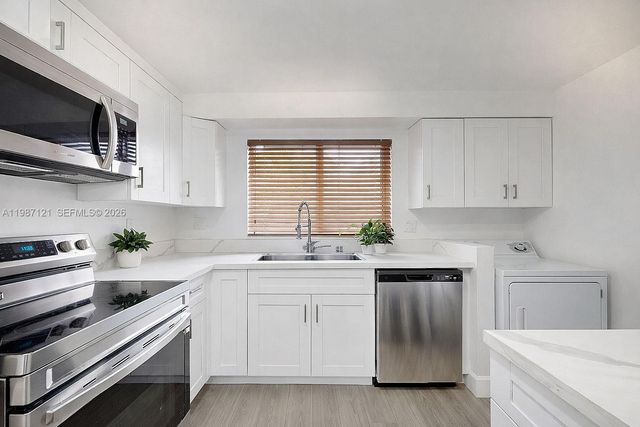 20704 SW 103rd Pl 20704, Cutler Bay, FL 33189