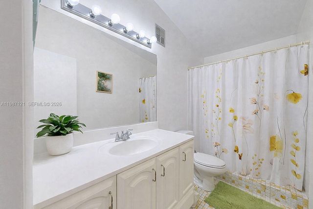 20704 SW 103rd Pl 20704, Cutler Bay, FL 33189