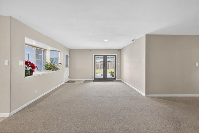 7213 Coronet Ct, Citrus Heights, CA 95621