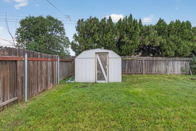 7213 Coronet Ct, Citrus Heights, CA 95621