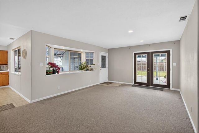 7213 Coronet Ct, Citrus Heights, CA 95621