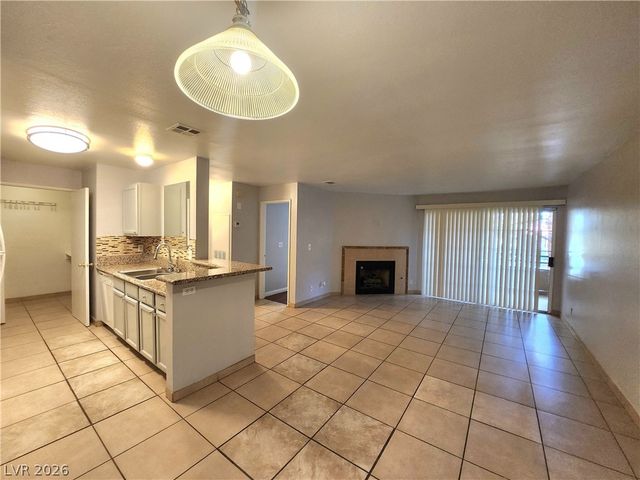 2200 South Fort Apache Road 2164, Las Vegas, NV 89117