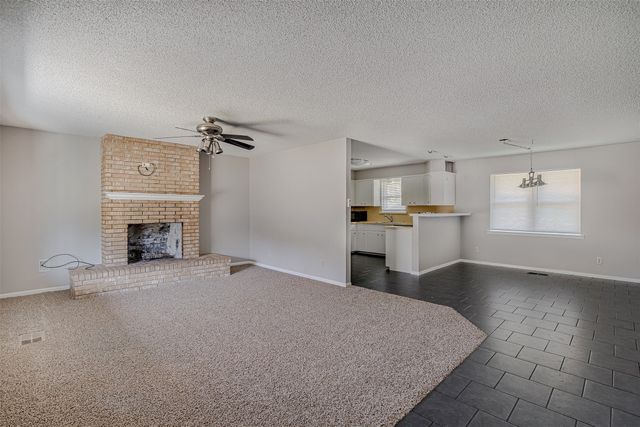 107 Pine Street, Keene, TX 76059
