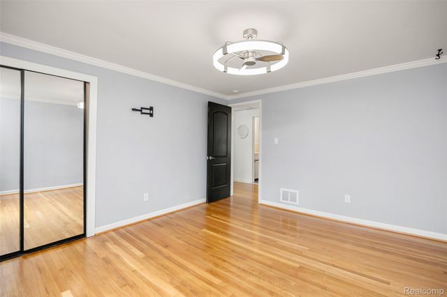 23117 Arthur Court, St. Clair Shores, MI 48080