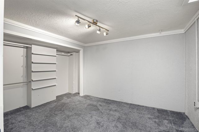 23117 Arthur Court, St. Clair Shores, MI 48080