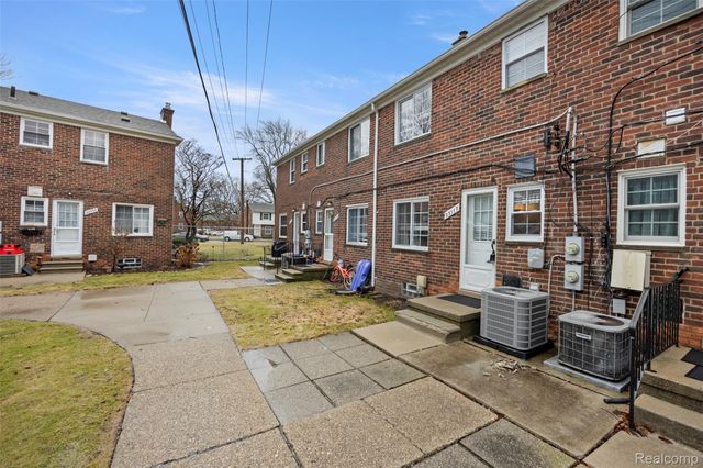 23117 Arthur Court, St. Clair Shores, MI 48080