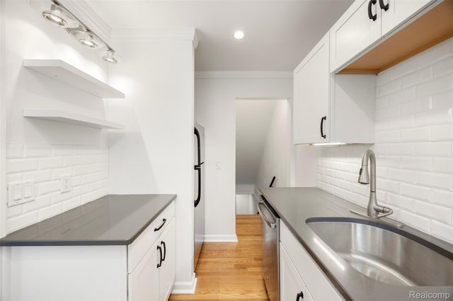 23117 Arthur Court, St. Clair Shores, MI 48080