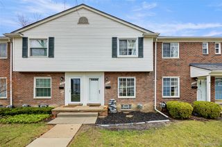 23117 Arthur Court, St. Clair Shores, MI 48080