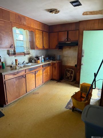 6271 San Juan Dr, Baton Rouge, LA 70811