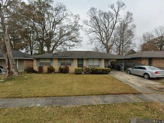 6271 San Juan Dr, Baton Rouge, LA 70811