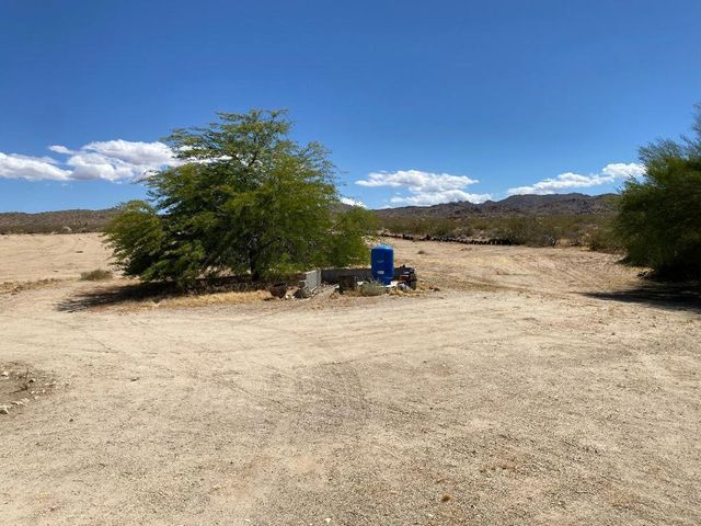 5056 Lazy Lane, Johnson Valley, CA 92285