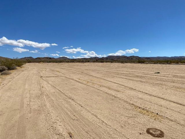 5056 Lazy Lane, Johnson Valley, CA 92285
