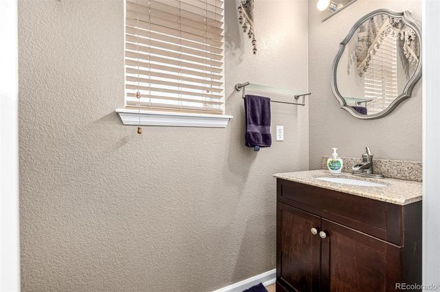 1305 S Biloxi Court, Aurora, CO 80018