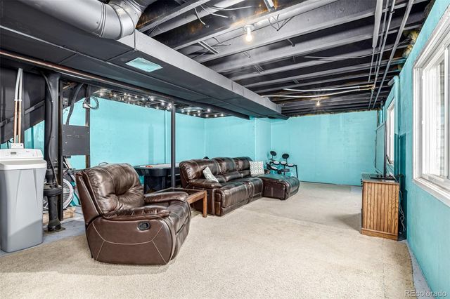 1305 S Biloxi Court, Aurora, CO 80018