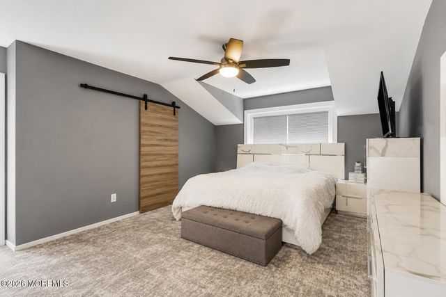 123 Kentucky Way, Freehold, NJ 07728