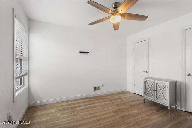 123 Kentucky Way, Freehold, NJ 07728